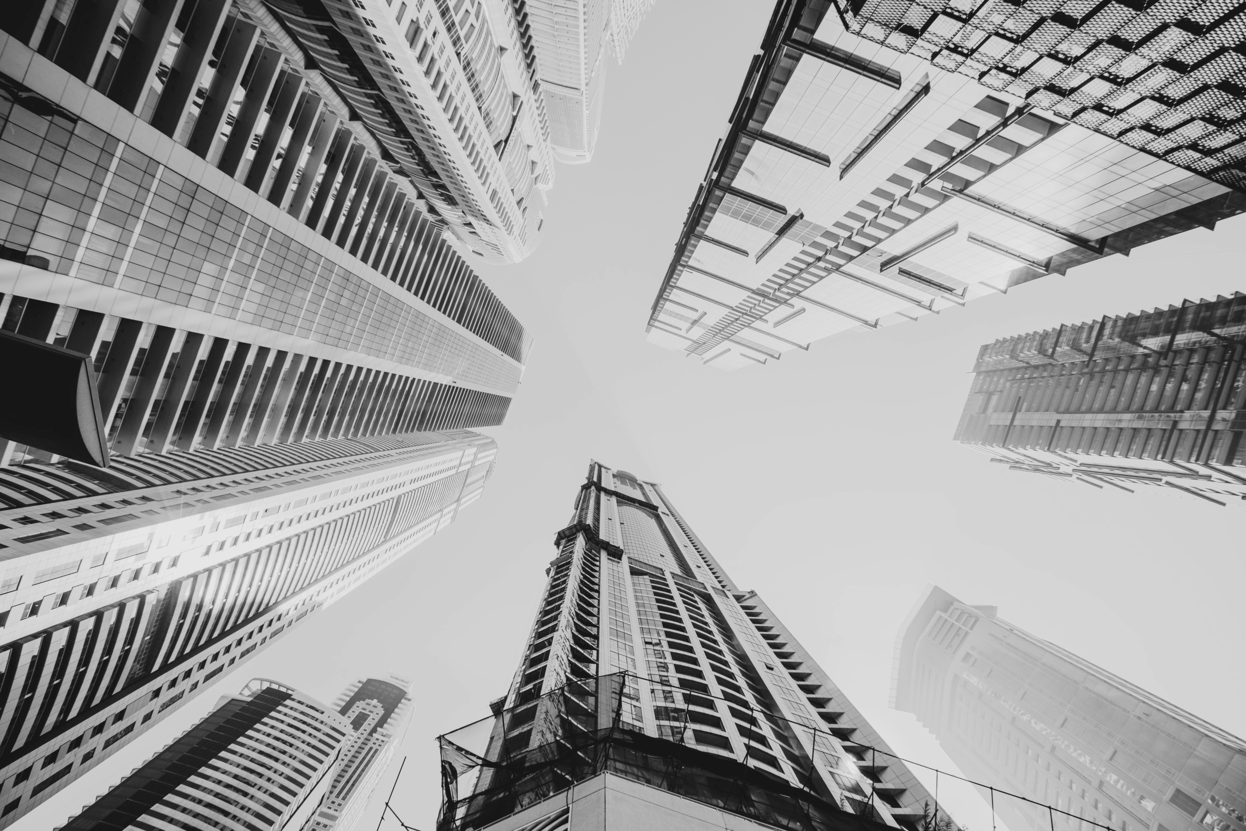 Smart UAE Business Strategy During the Summer Slowdown